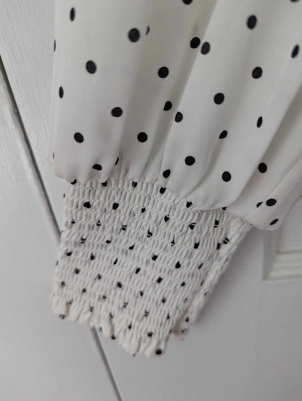 White House Black Market Office Siren Polka Dot Blouse Size 6 - Picture 5 of 10